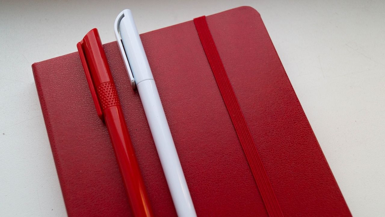 What are the best journaling supplies for bullet journaling?